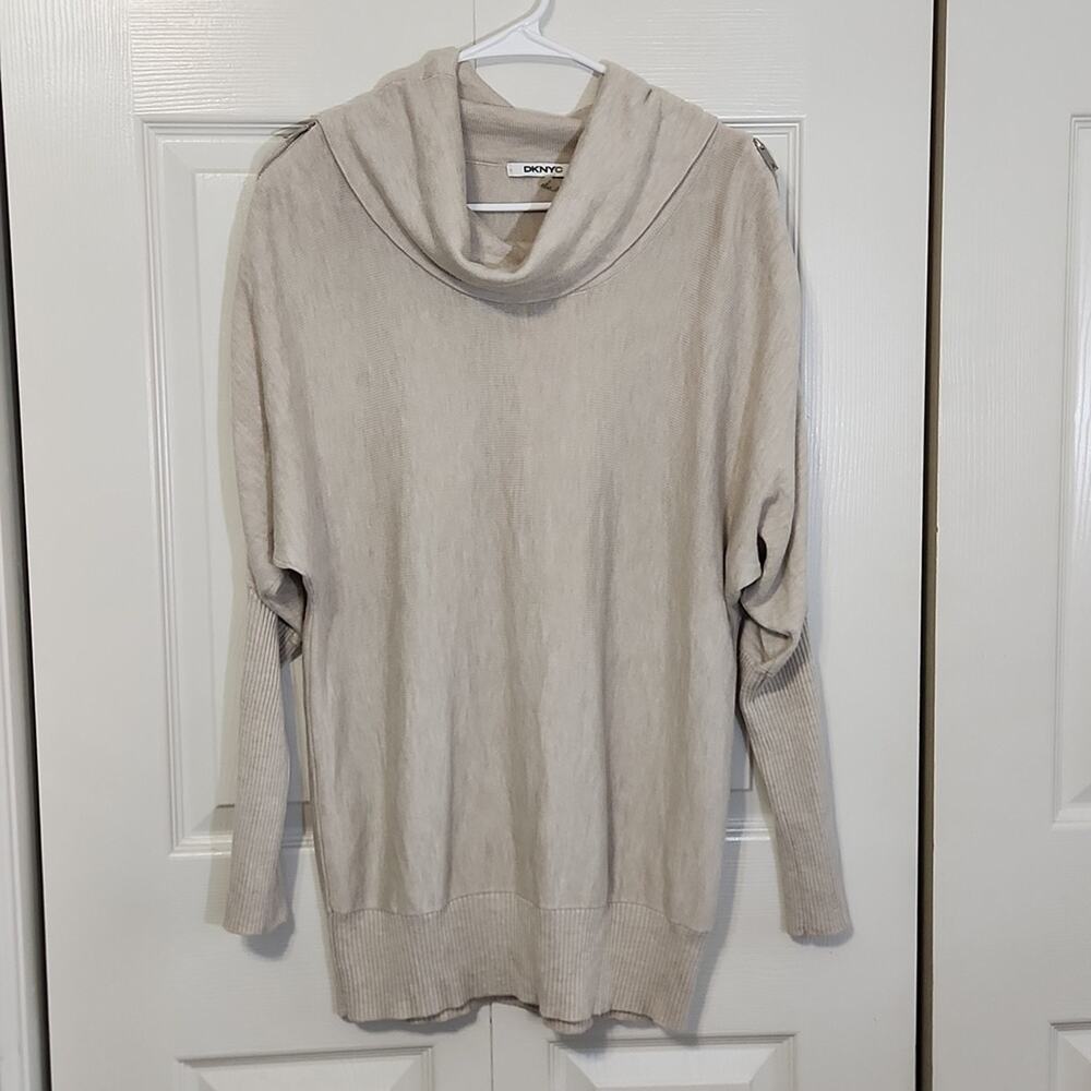 DKNYC Women's Beige Cowl Neck Long Tunic Sweater Size SM Zippers Viscose Neutral